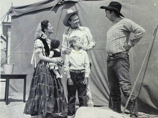 Down Laredo Way (1953)