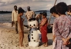 Sněhulák pro Afriku (1977)