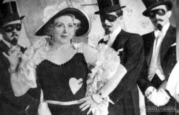 Dyplomatyczna żona (1937)