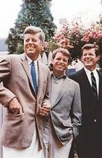 John F. Kennedy, Robert F. Kennedy a Edward Kennedy