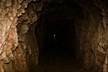 Abandoned Mine (2013)