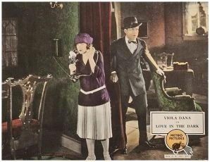 Love in the Dark (1922)