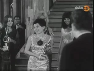 Zlatý klíč na Dunaji (1966)