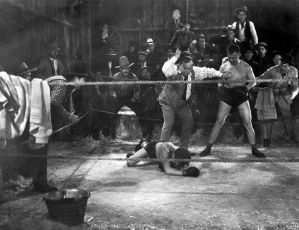 The Fighting Champ (1932)