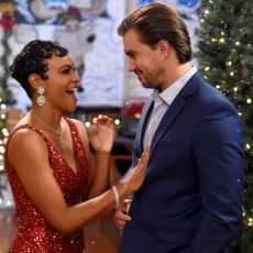 The Christmas Edition (2020) [TV film]