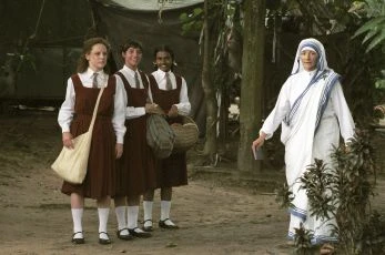 Matka Tereza - Pero v Boží ruce (2003) [TV film]