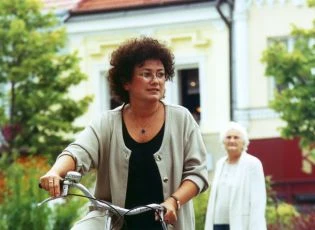 Šípková Růženka (2001) [TV seriál]