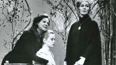 The Three Sisters (1966)