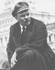 Diktátoři II. - Vladimír Iljič Lenin (1998) [TV film]