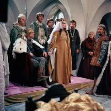 Poslední královna (1974) [TV inscenace]