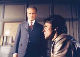 Dva muži ve městě (1973)