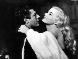 Marcello Mastroianni a Anita Ekberg