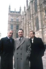 Nigel Hawthorne, Paul Eddington a Derek Fowlds