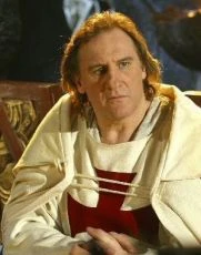 Gérard Depardieu ako Jacques de Molay