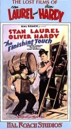 Laurel &amp; Hardy staví dům (The Finishing Touch)