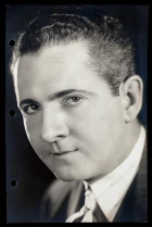 Walter Greaza