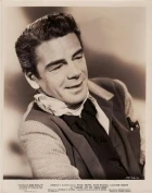 Paul Muni