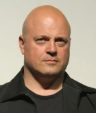 Michael Chiklis