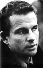 Ian Holm