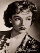 Simone Signoret