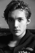 Toby Regbo