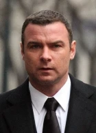 Liev Schreiber