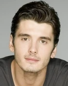 Yon González