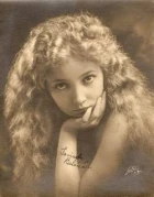 Bessie Love