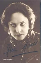 Gina Manès