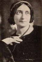 Olga Linek Scholl