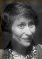 Nora Grjakalova