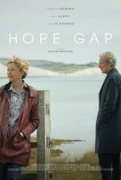 TV program: Propast mezi námi (Hope Gap)