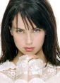 Mia Kirshner